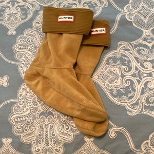 Cozy Fall Hunter socks for short wellies! 🍁